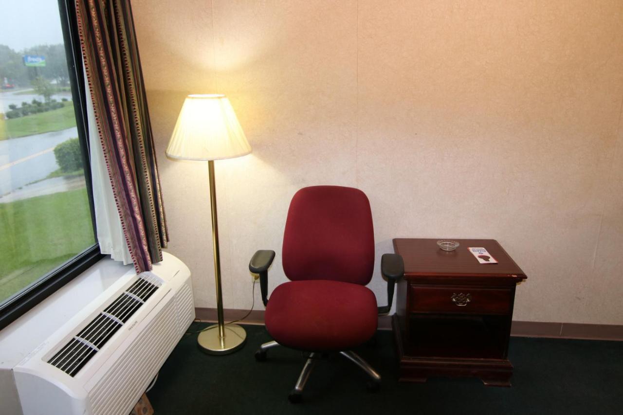 Executive Inn Kershaw Ngoại thất bức ảnh